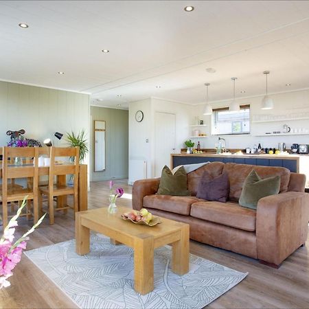 Whileaway Lodge, Strawberryfield Park Cheddar Extérieur photo