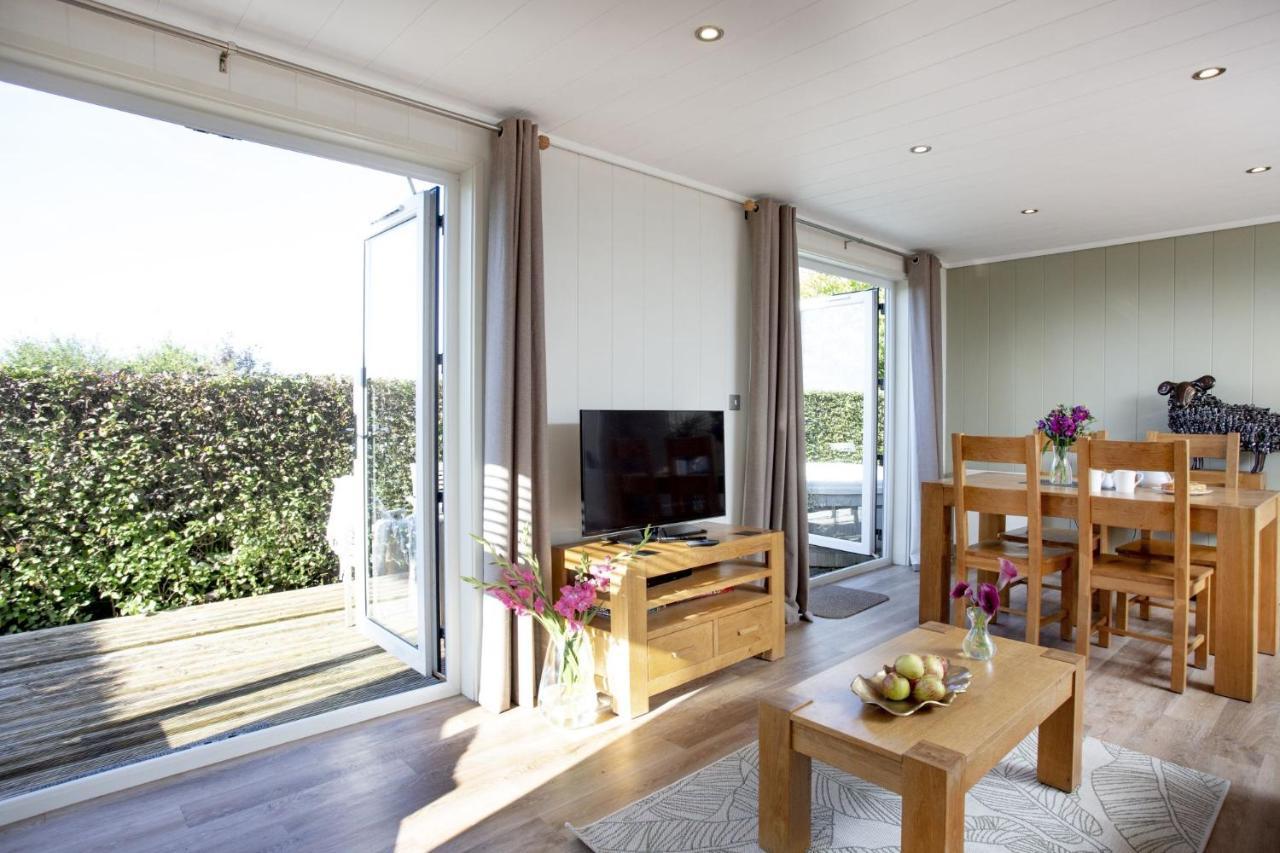 Whileaway Lodge, Strawberryfield Park Cheddar Extérieur photo